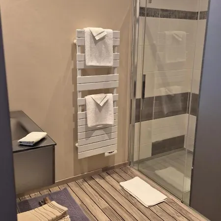 Guest house La Maison De Louise 3*